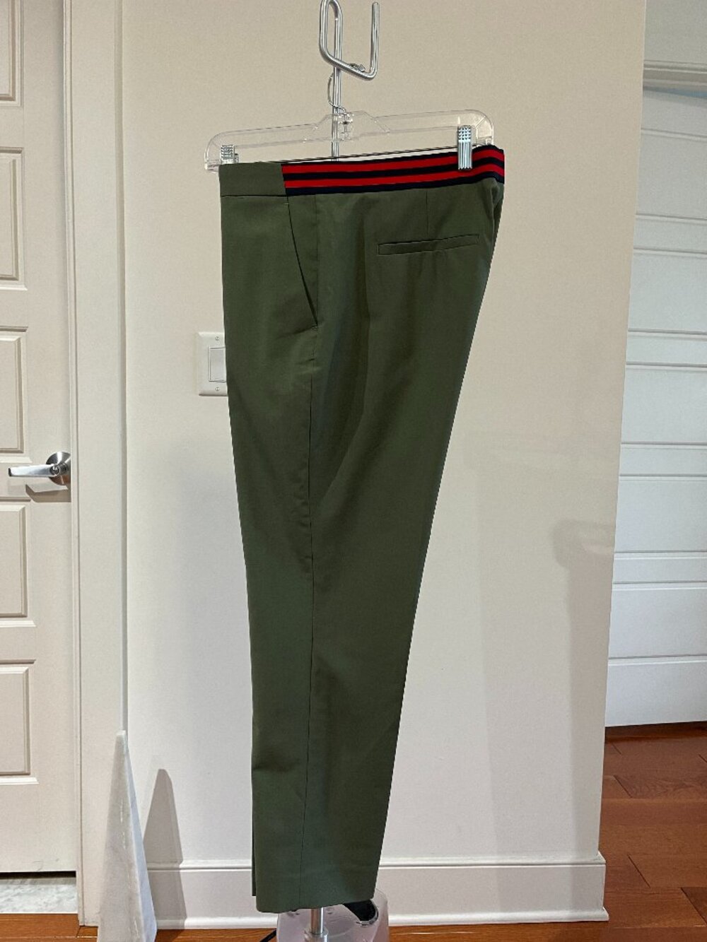 NWT Banana Republic Avery Olive Green Striped Waist Ankle Pants - Size 10